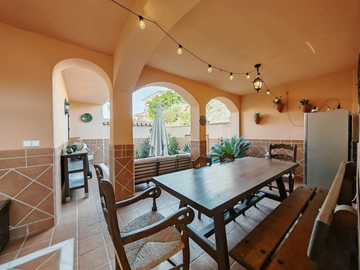 Image No.24-3 Bed Villa for sale