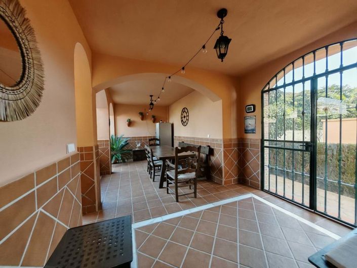 Image No.25-3 Bed Villa for sale