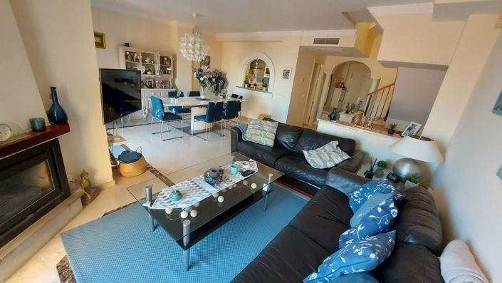 Image No.3-Maison de ville de 3 chambres à vendre à La Duquesa