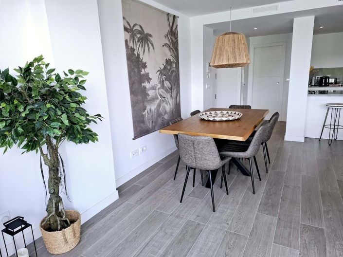 Image No.12-3 Bed Apartment for sale