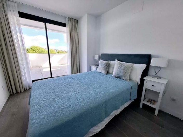 Image No.9-3 Bed Apartment for sale