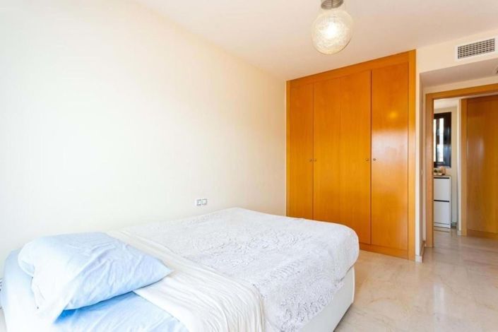 Image No.28-3 Bed Penthouse for sale