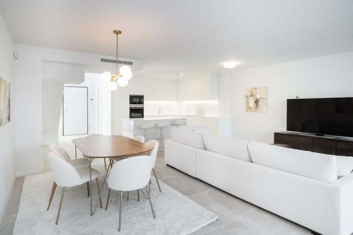 Image No.7-3 Bed Townhouse for sale