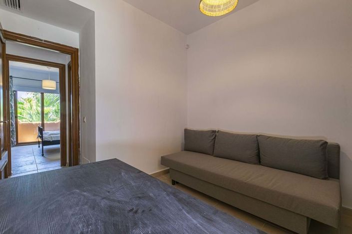 Image No.39-5 Bed Townhouse for sale