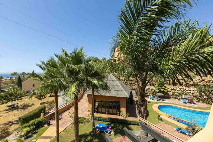 Image No.45-5 Bed Townhouse for sale