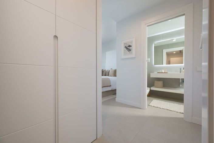 Image No.22-3 Bed Apartment for sale