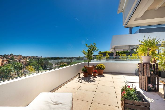 Image No.14-2 Bed Apartment for sale