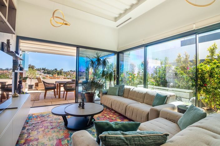 Image No.4-2 Bed Apartment for sale