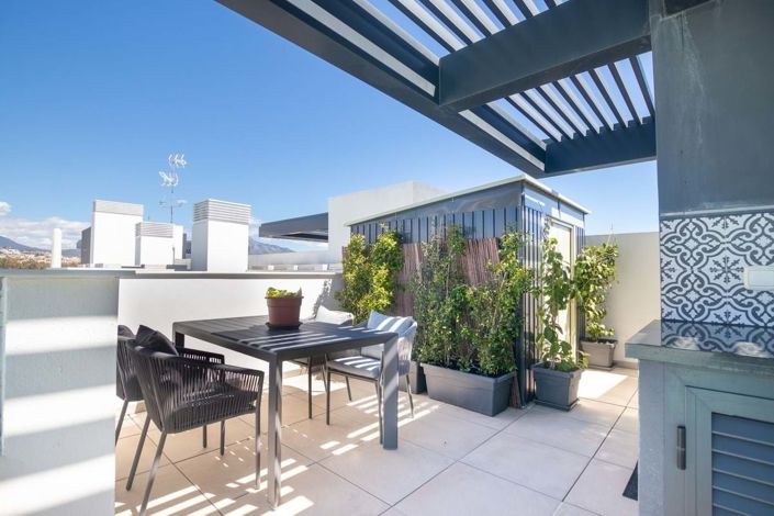 Image No.9-2 Bed Apartment for sale