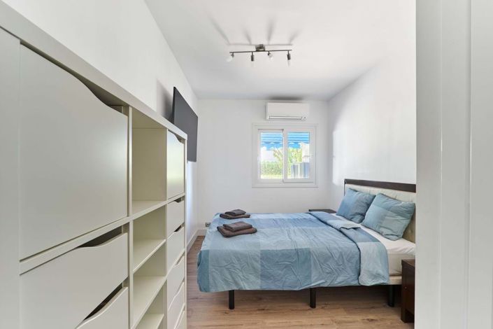 Image No.17-3 Bed Apartment for sale