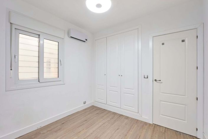 Image No.22-3 Bed Apartment for sale