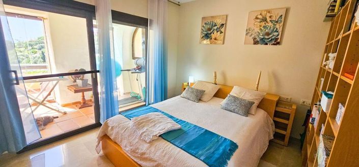 Image No.18-3 Bed Apartment for sale