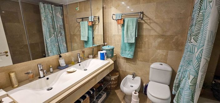 Image No.21-3 Bed Apartment for sale