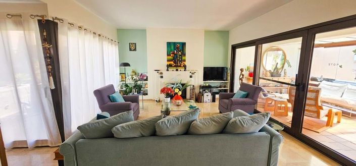 Image No.8-3 Bed Apartment for sale