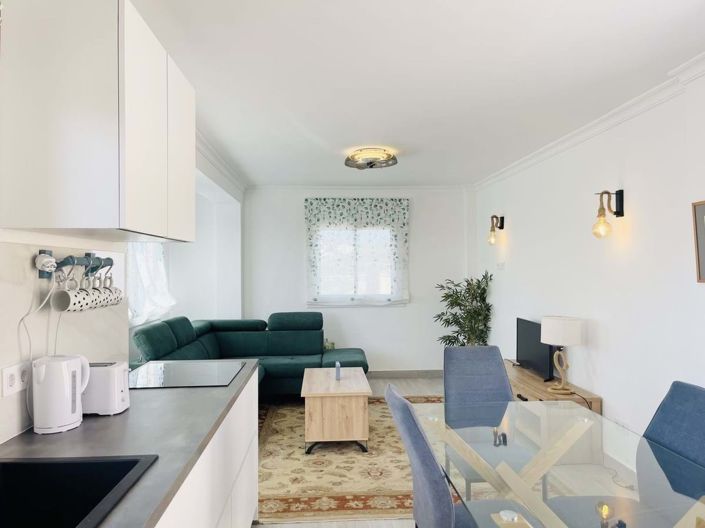 Image No.10-3 Bed Townhouse for sale