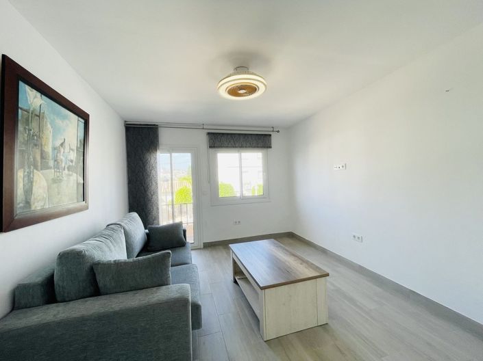 Image No.23-3 Bed Townhouse for sale