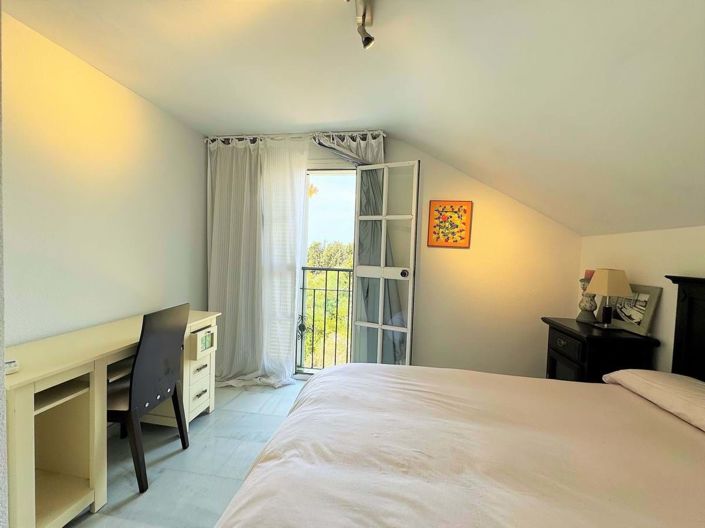 Image No.22-3 Bed Apartment for sale