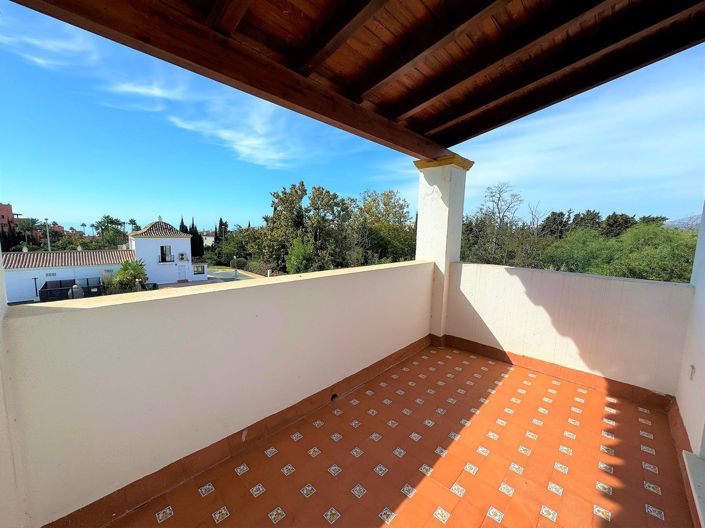 Image No.4-3 Bed Apartment for sale