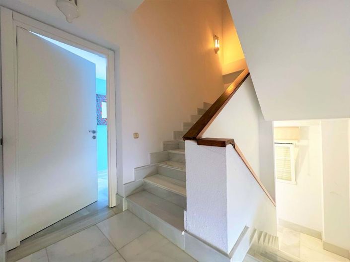 Image No.7-3 Bed Apartment for sale