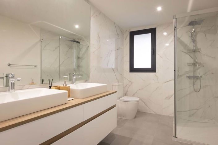 Image No.9-3 Bed Apartment for sale