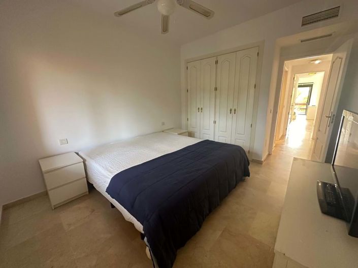 Image No.10-Appartement de 2 chambres à vendre à Estepona