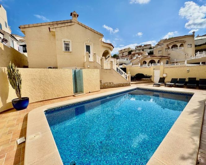 Image No.26-5 Bed Villa for sale