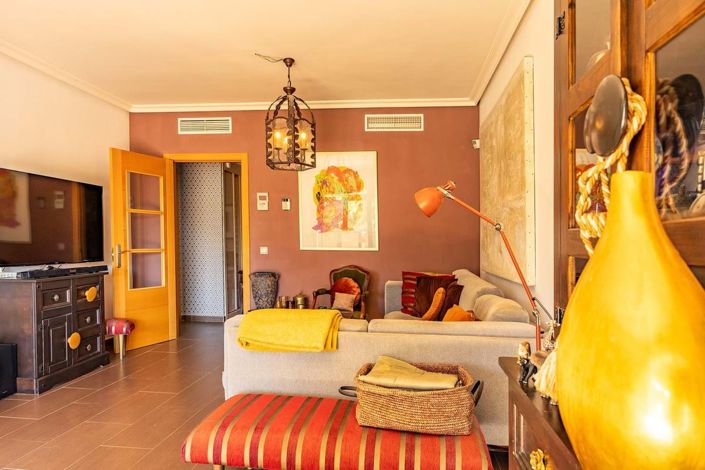 Image No.11-4 Bed Apartment for sale