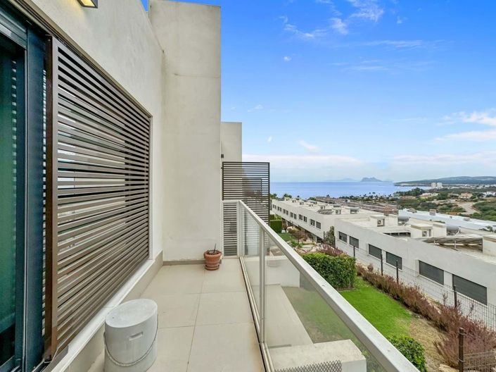 Image No.33-4 Bed Townhouse for sale