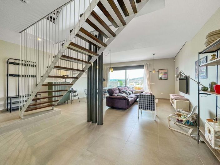 Image No.5-4 Bed Townhouse for sale