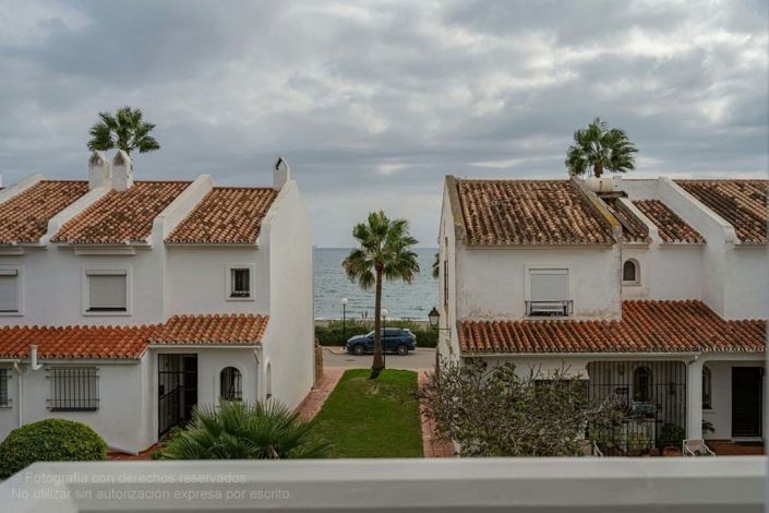 Image No.22-3 Bed Townhouse for sale