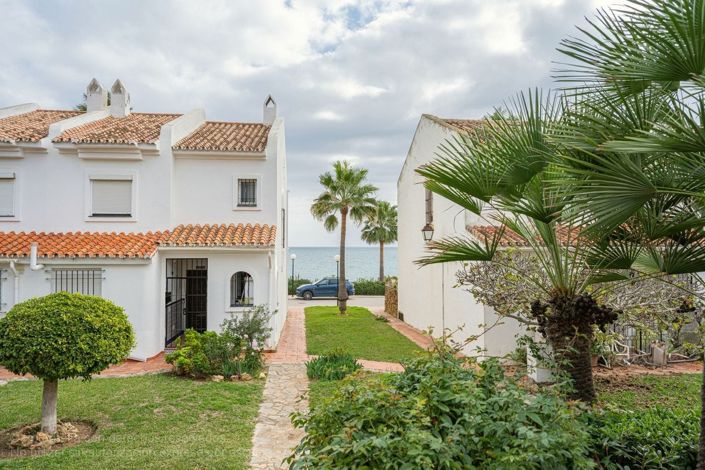 Image No.41-3 Bed Townhouse for sale