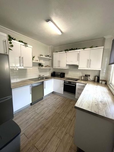 Image No.14-4 Bed Villa for sale