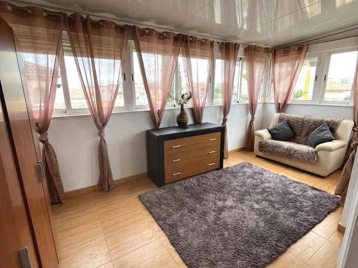 Image No.19-4 Bed Villa for sale