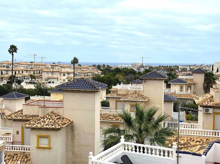 Image No.38-4 Bed Villa for sale