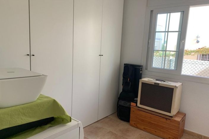 Image No.11-3 Bed Apartment for sale