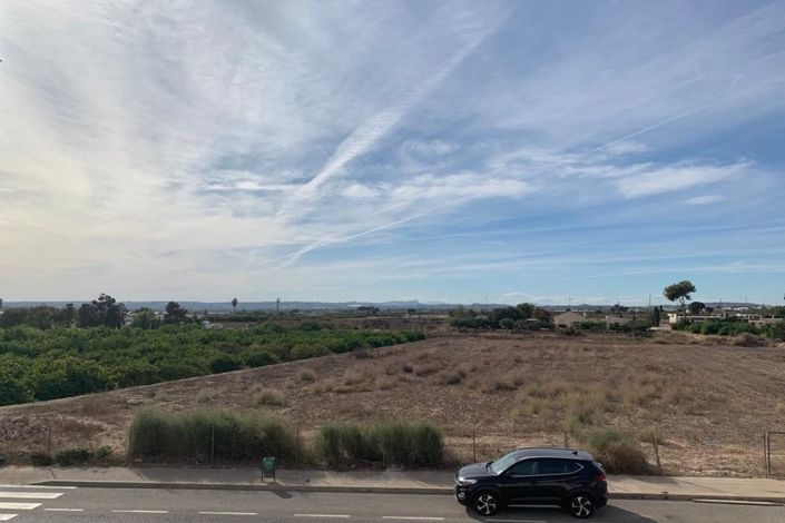 Image No.19-3 Bed Apartment for sale