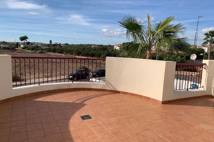 Image No.20-3 Bed Apartment for sale