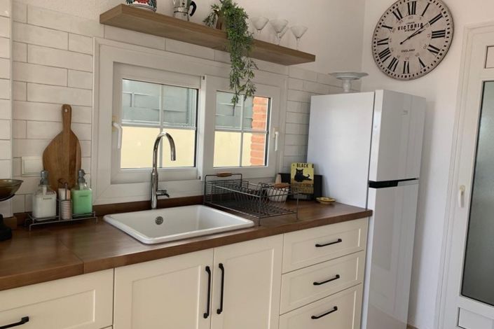 Image No.8-3 Bed Apartment for sale