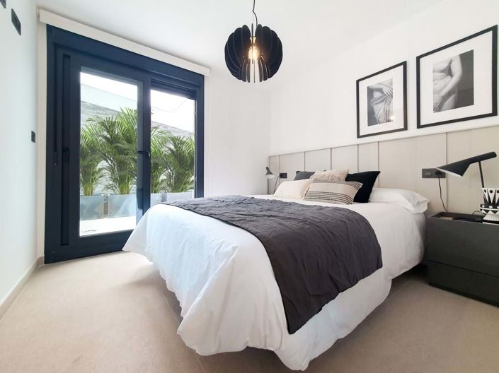 Image No.11-3 Bed Apartment for sale