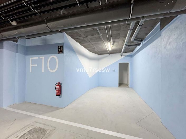 Image No.30-3 Bed Townhouse for sale