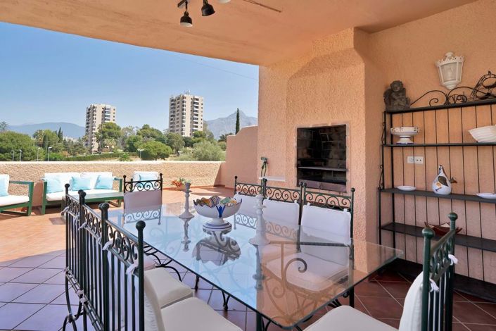 Image No.14-3 Bed Townhouse for sale