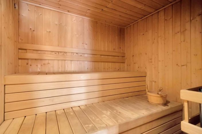 Image No.19-3 Bed Townhouse for sale