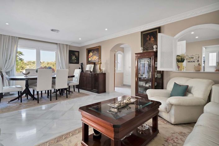 Image No.38-3 Bed Townhouse for sale