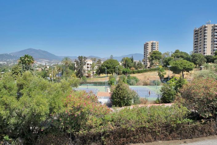 Image No.78-3 Bed Townhouse for sale