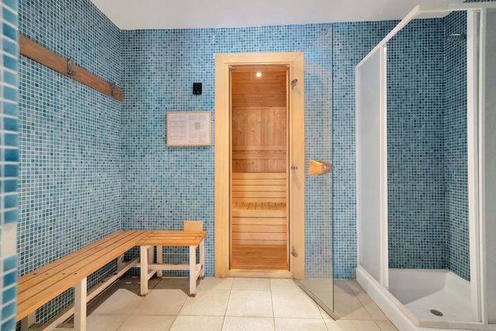 Image No.86-3 Bed Townhouse for sale