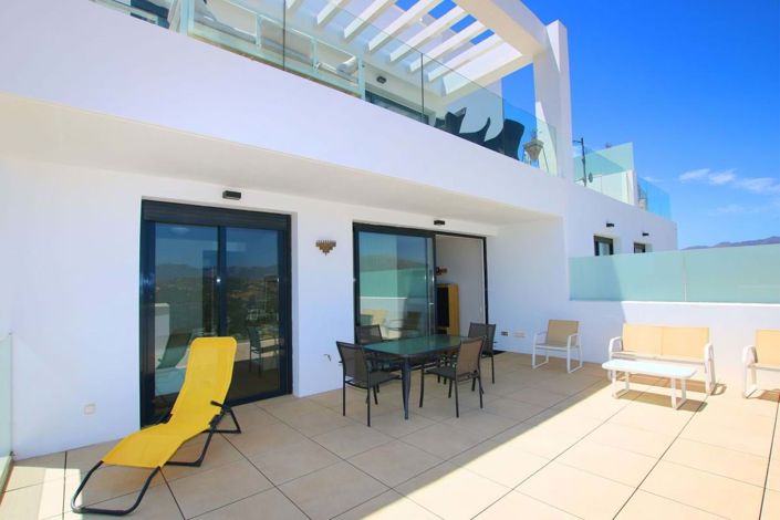 Image No.10-3 Bed Apartment for sale