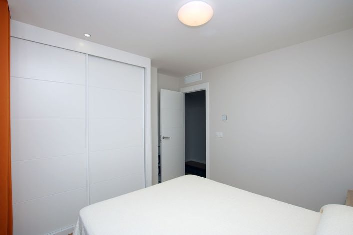 Image No.42-3 Bed Apartment for sale