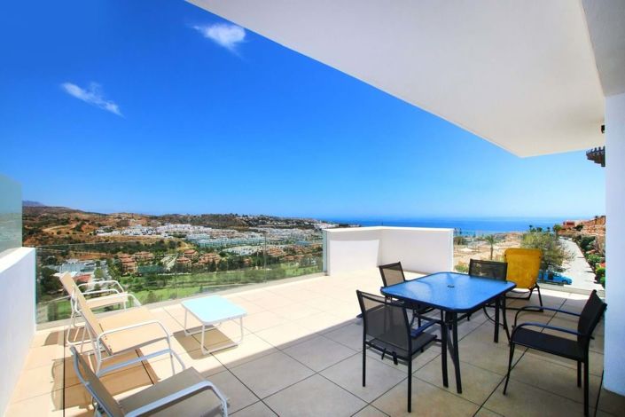 Image No.83-3 Bed Apartment for sale