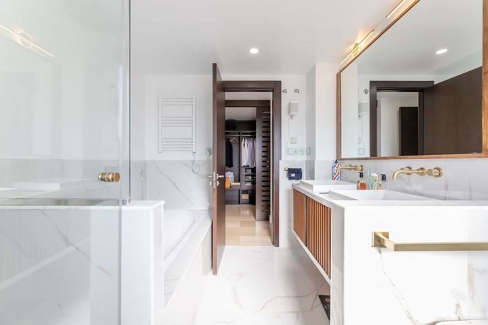 Image No.24-2 Bed Apartment for sale