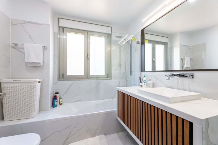 Image No.29-2 Bed Apartment for sale